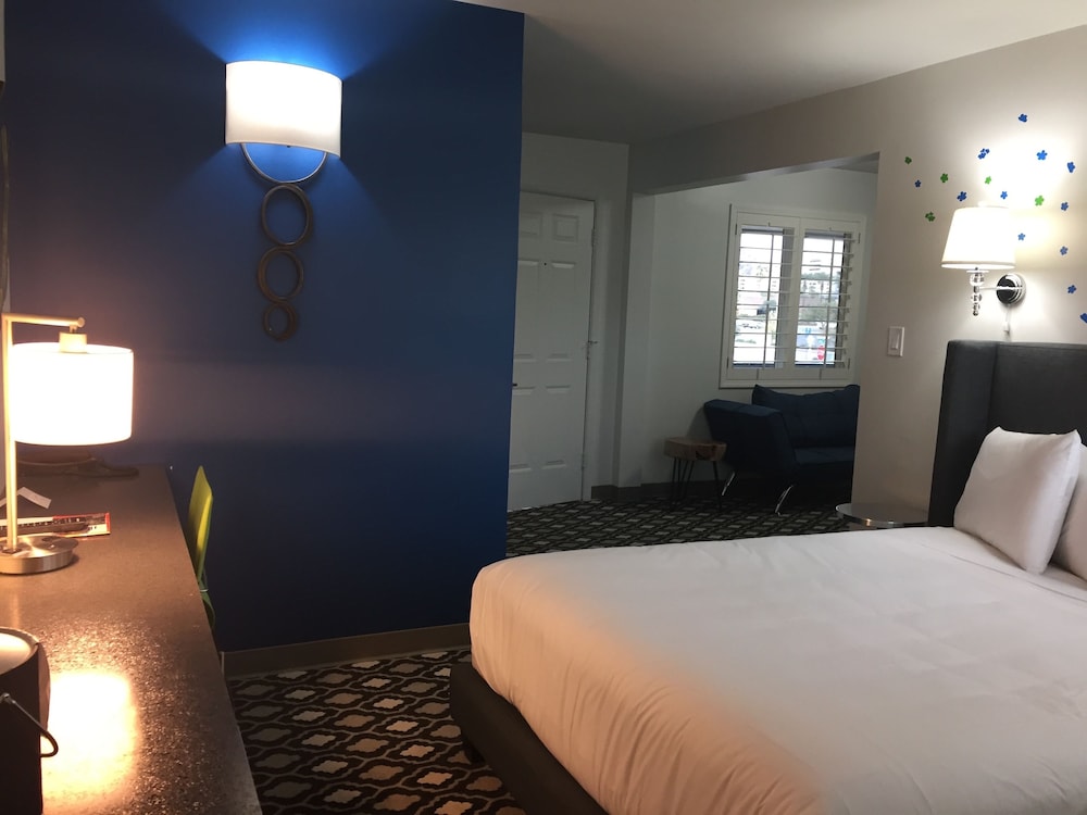 University Inn Tempe 28/45
