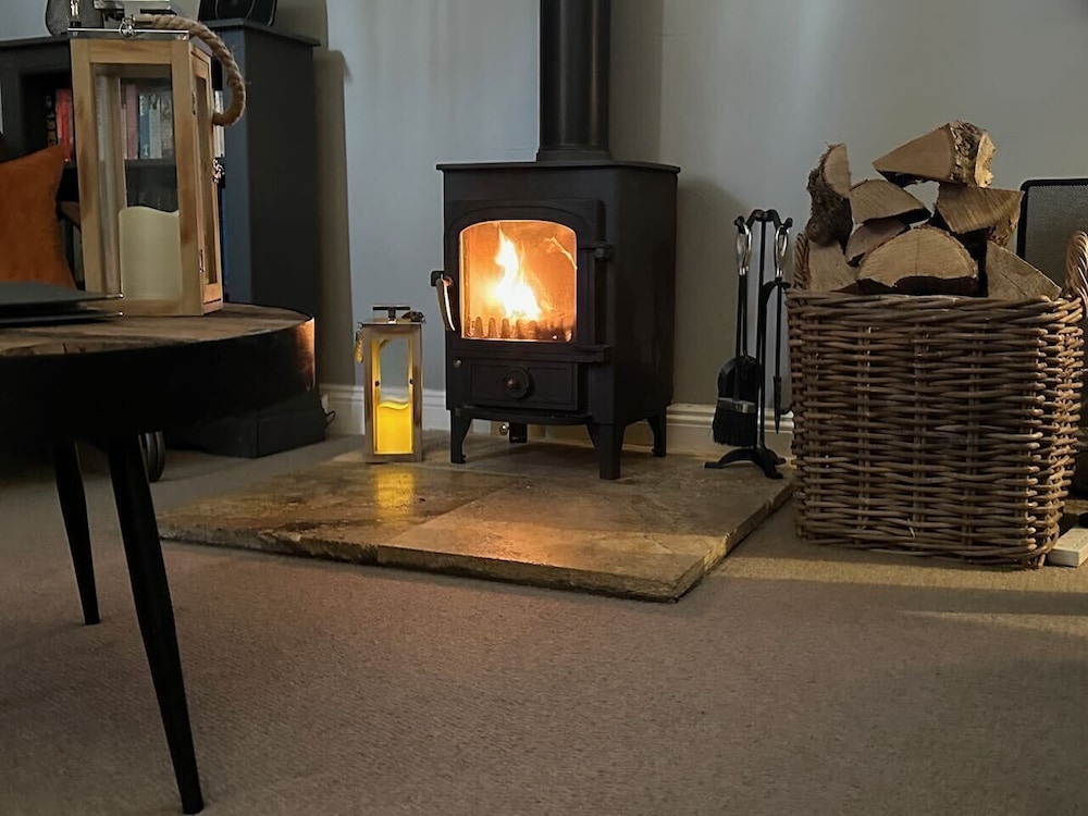 Stonehenge Cottages 23/50