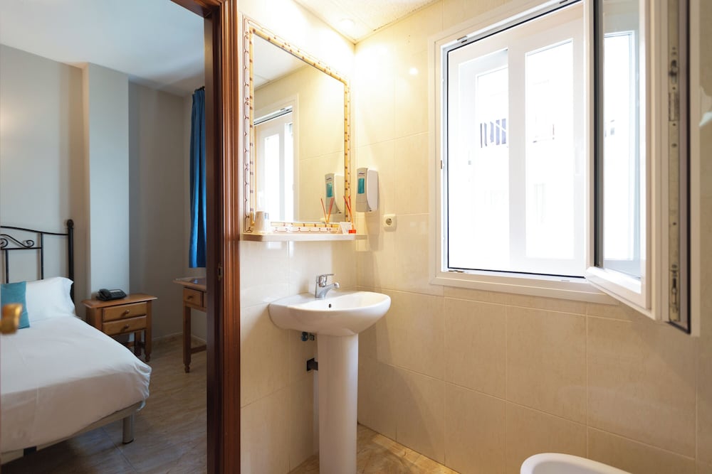 Hotel Mediterraneo 49/50