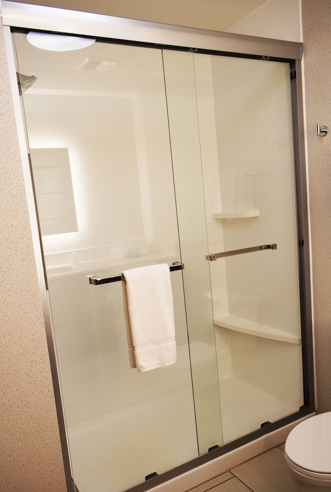 Holiday Inn Express Hotel And Suites Albany 16/52