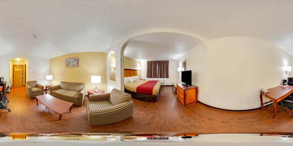 Econo Lodge Inn and Suites Albuquerque East I-40 Eubank Exit 24/37