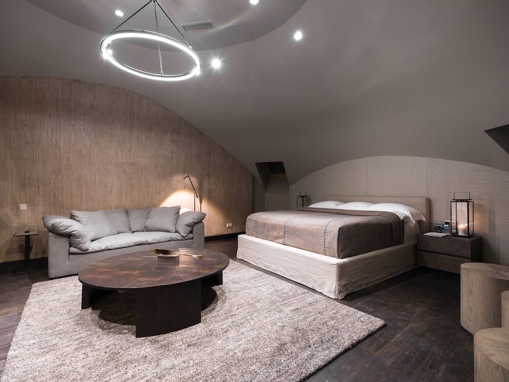 Tufenkian Historic Yerevan Hotel 23/61