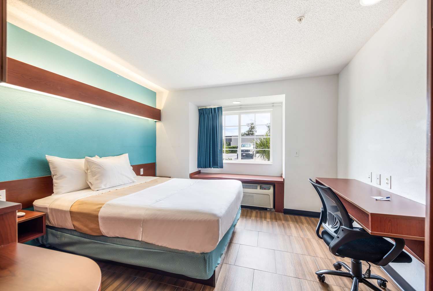 غرفة بسريرين كوين، Golden Isles Inn & Suites Brunswick South 6/7