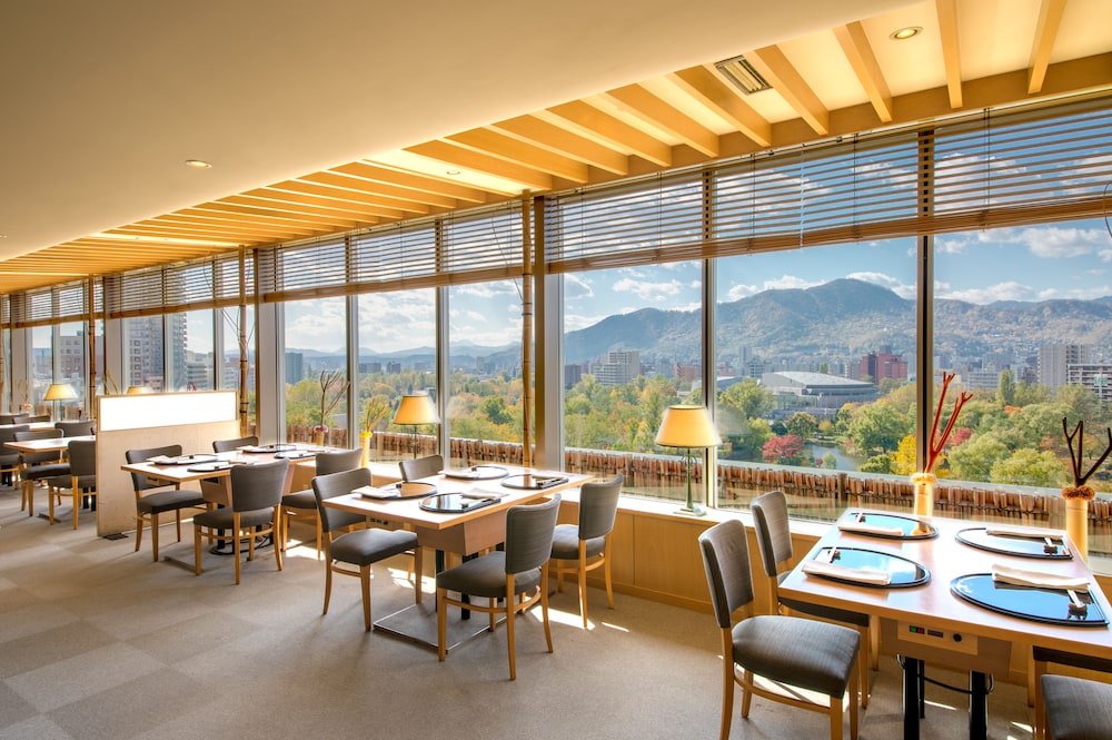 Sapporo Park Hotel 52/75