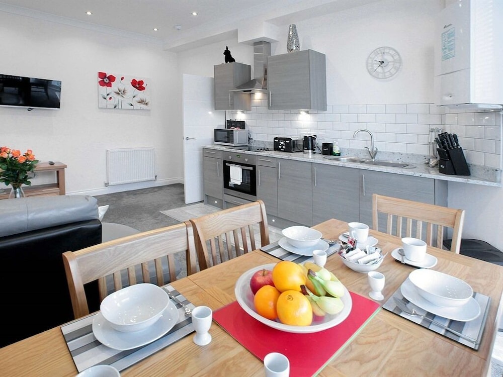 Austen's Luxury Apartments 34/50