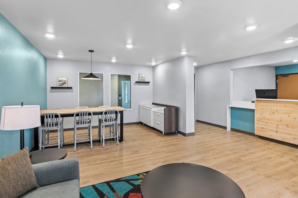 WoodSpring Suites Austin North I-35 16/32
