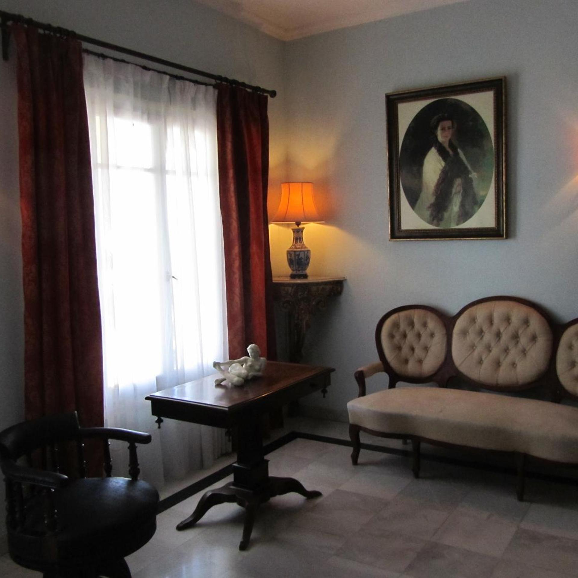 Levant Hotel 14/33
