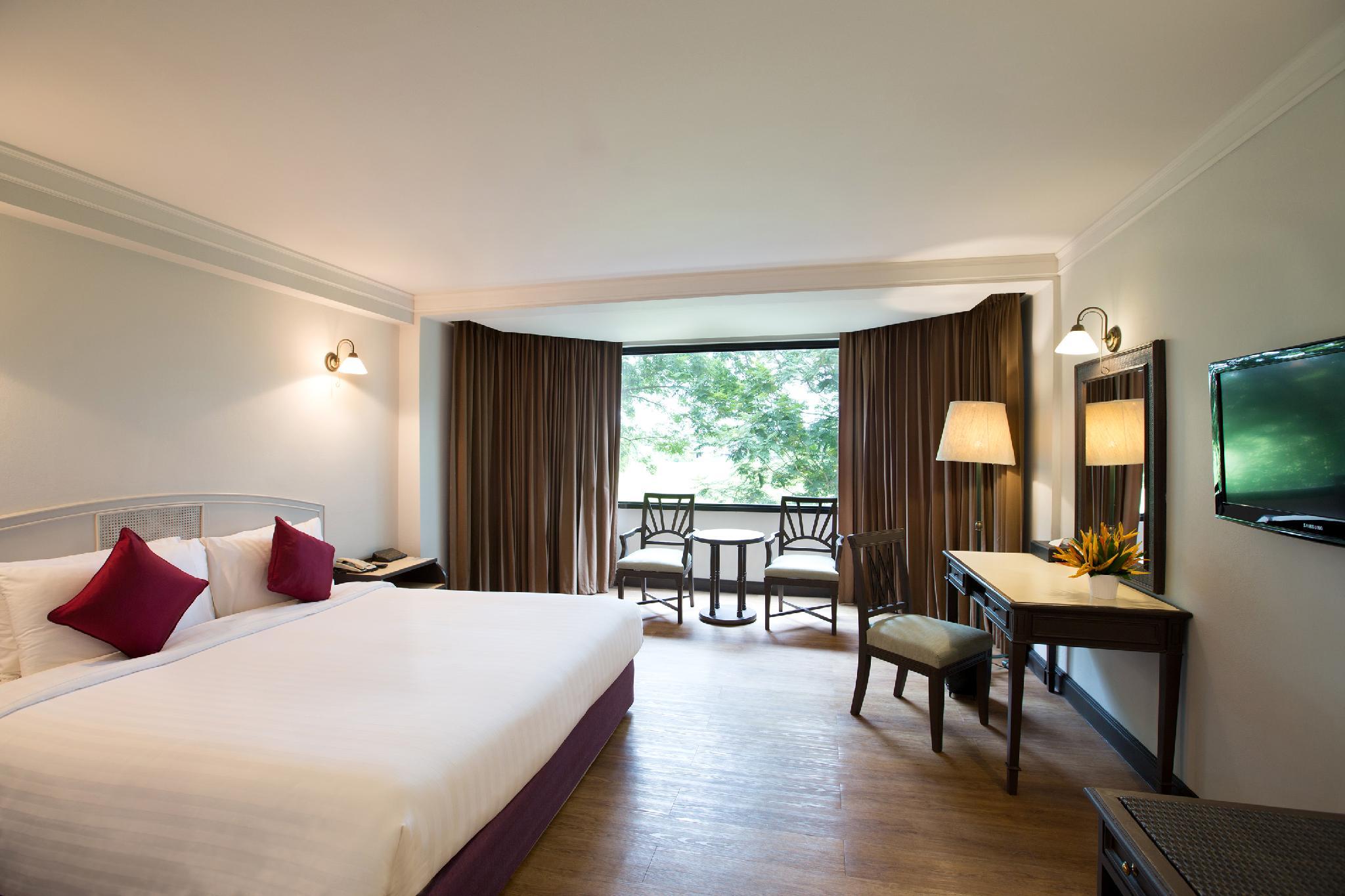 Premier, Deluxe, Twin Beds