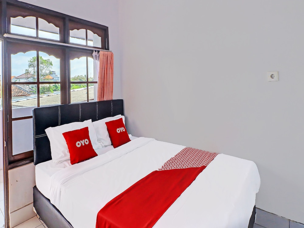 Super OYO 1356 Gusti Residence 24/46