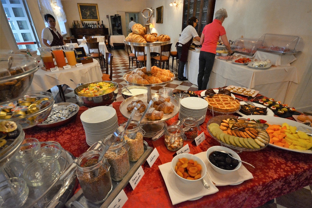 Hotel Villa Erica 20/30