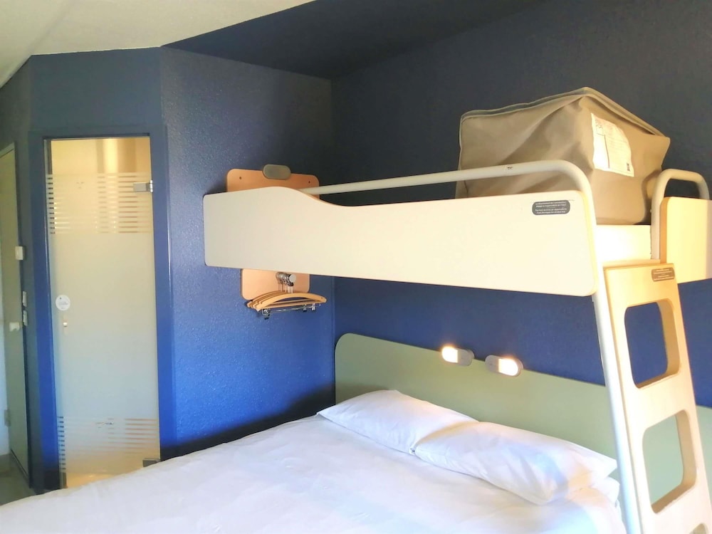 Ibis Budget Poitiers Sud 26/57