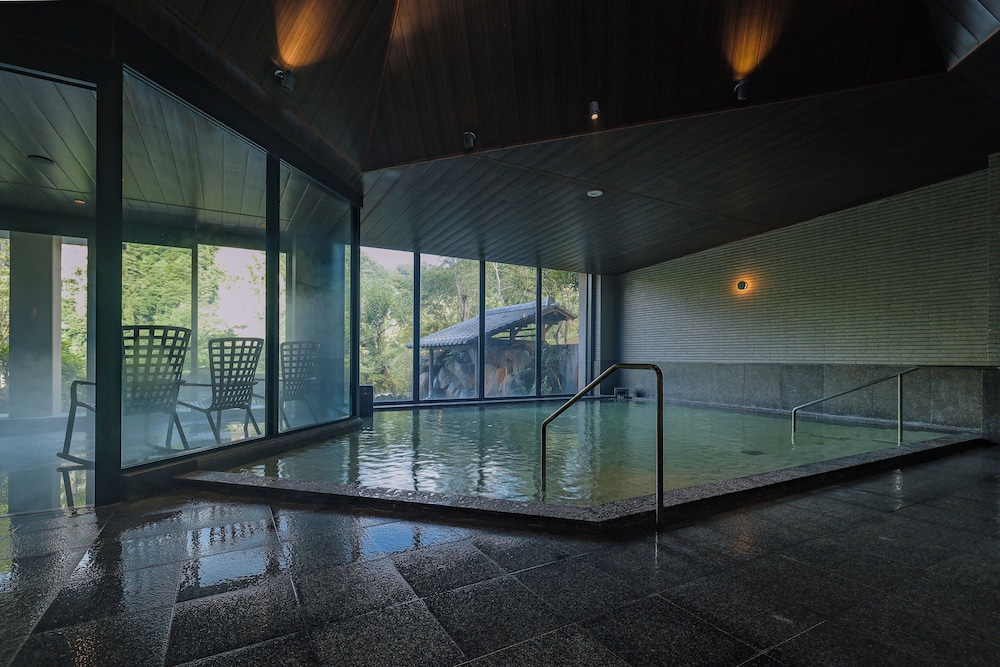 Okuhita Onsen Umehibiki 35/68
