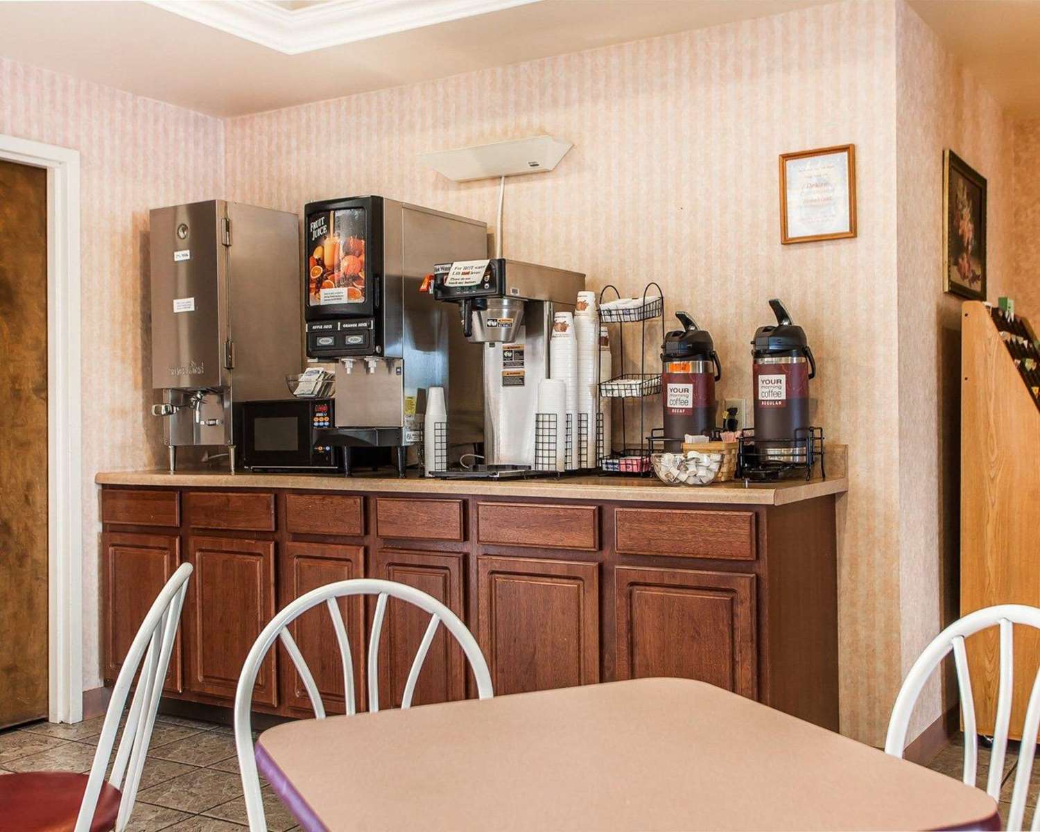 Quality Inn Midway 17/19
