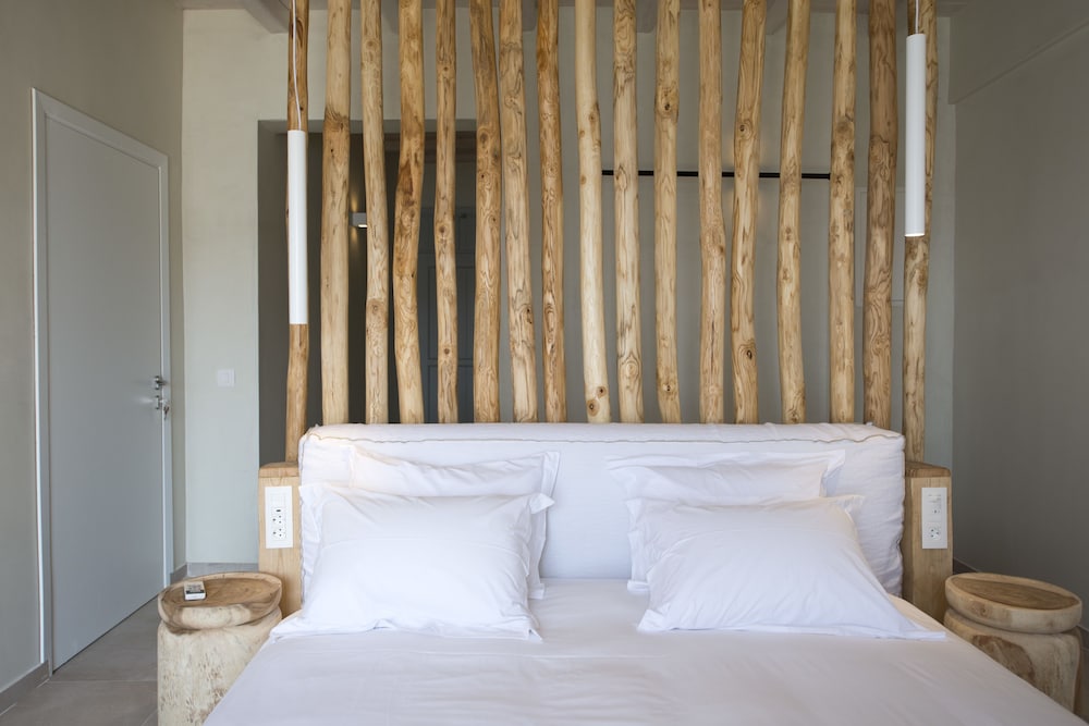 Legacy Suites 30/68