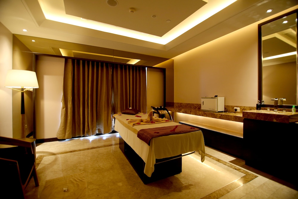 Radisson Blu Coimbatore 40/67