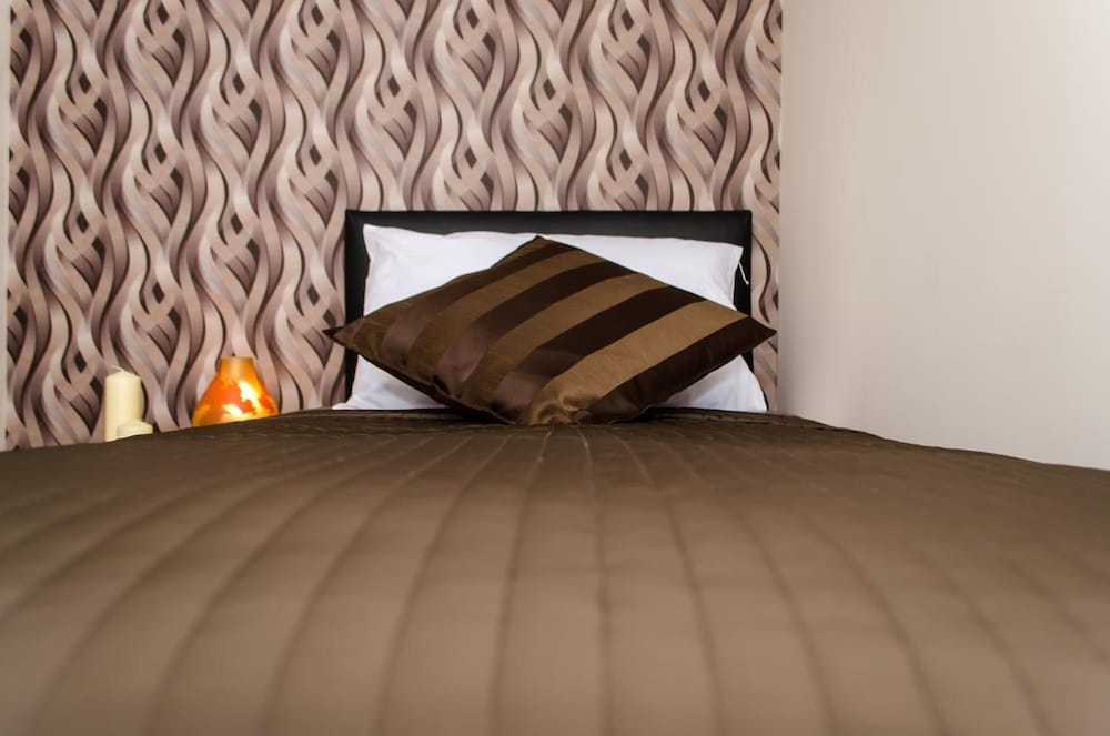 Trivelles Hotels - Eccles New Road 24/36