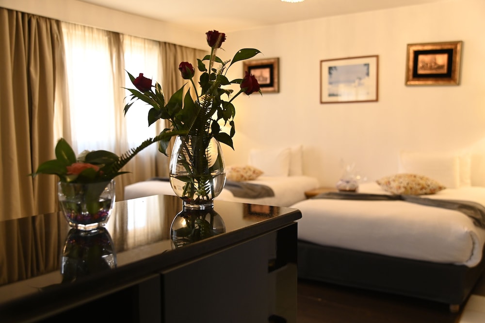 Mercure Alger Aeroport 37/78