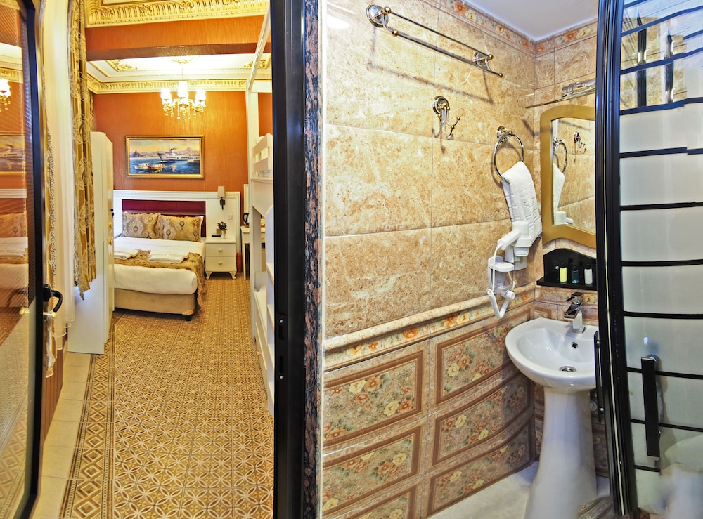 Sirkeci Gar Hotel 64/65