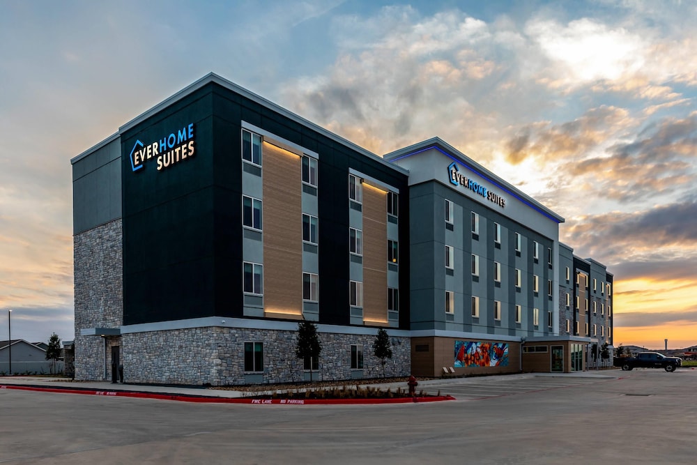 Everhome Suites Bastrop 33/49