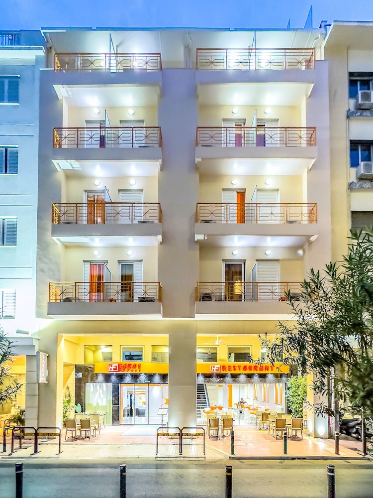 Faros 1 Hotel 2/67