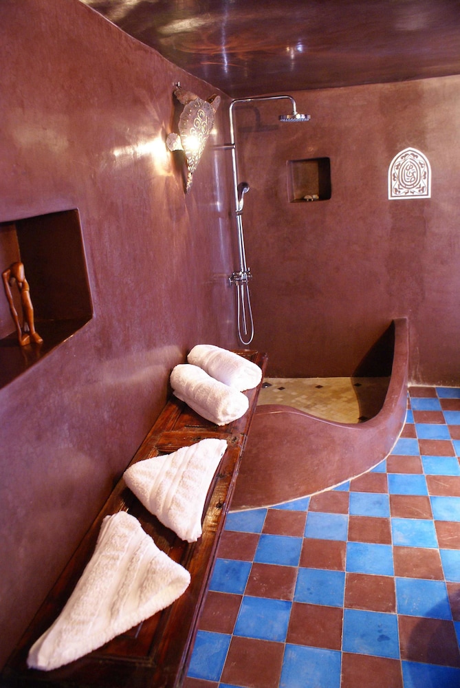 RIAD TARA 44/77