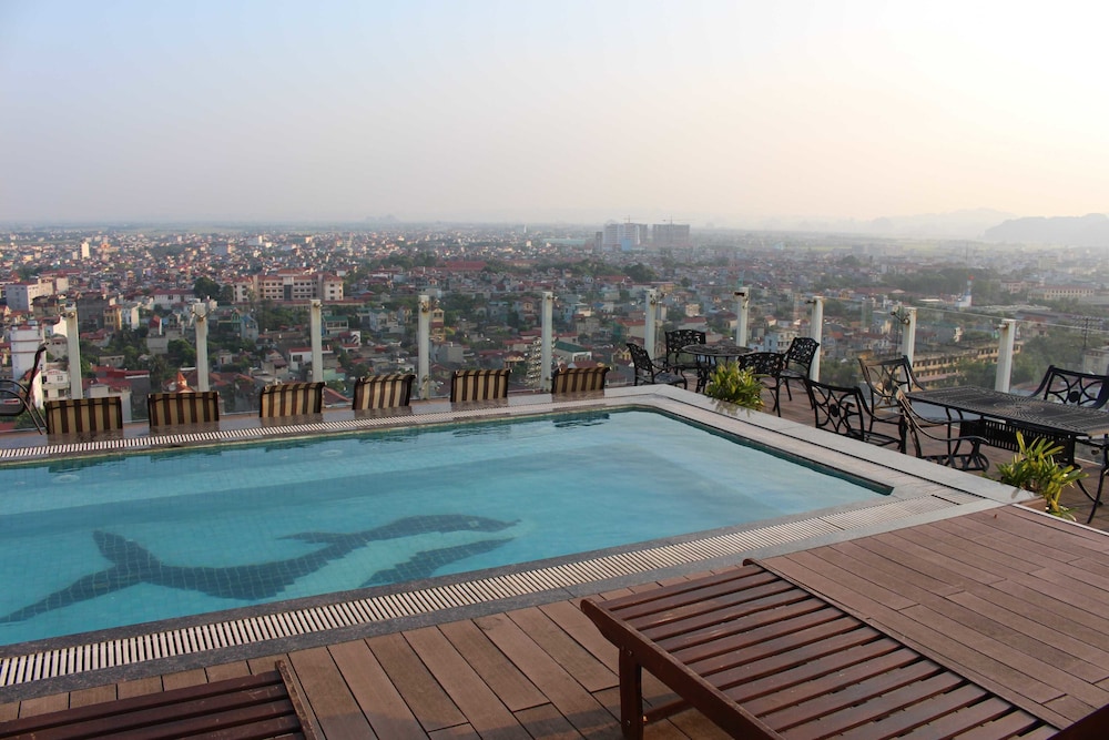 The Vissai Hotel 51/71