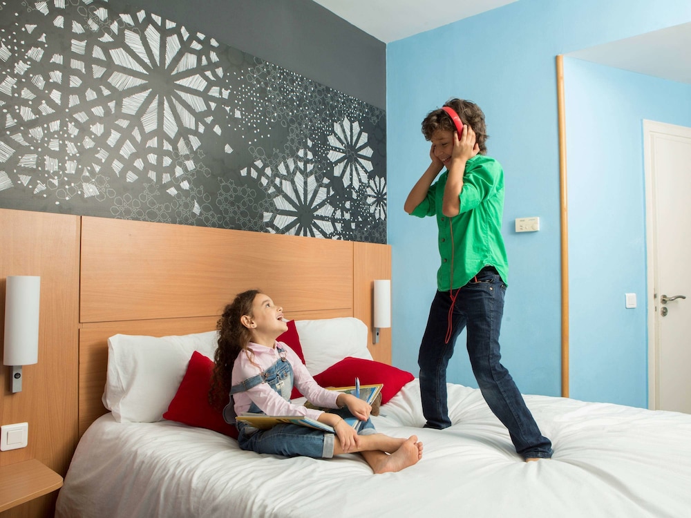 Ibis Casablanca Nearshore 37/73
