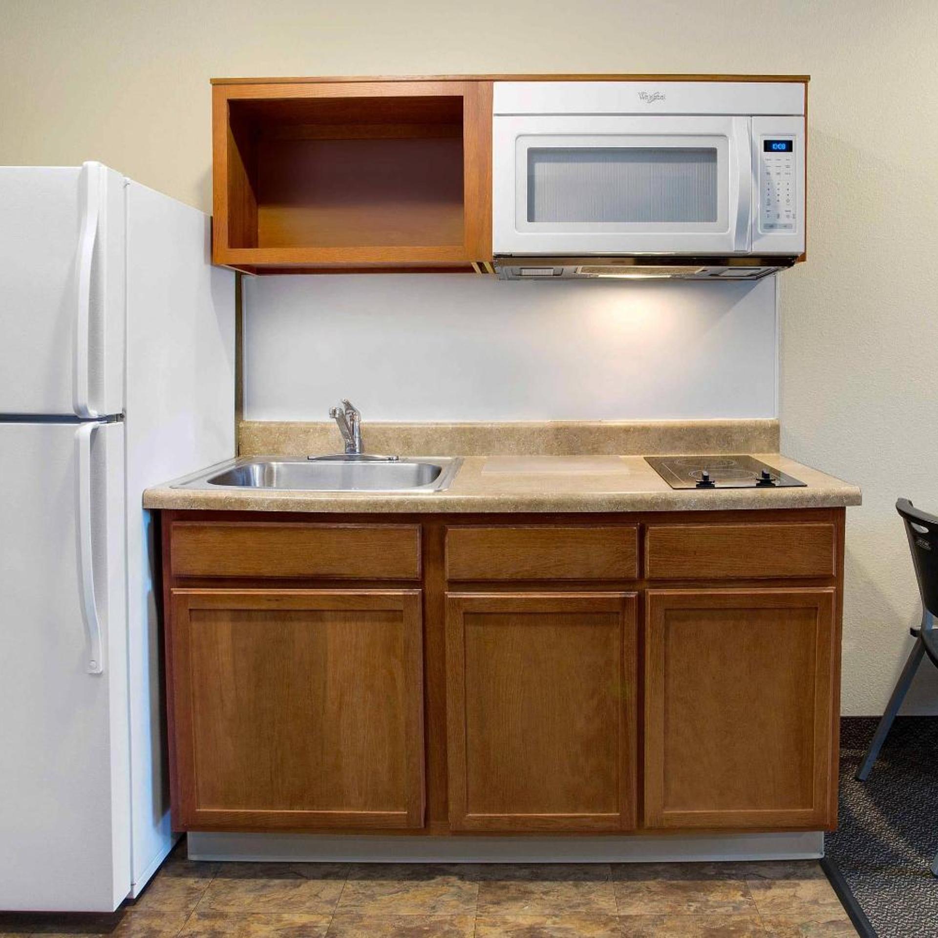 WoodSpring Suites Washington DC Andrews AFB 25/25