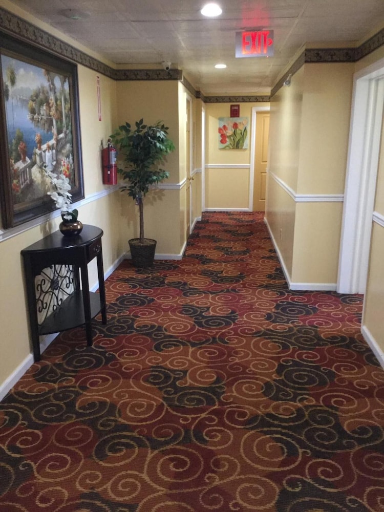 Red Carpet Inn- Bridgeton /Vineland 38/40