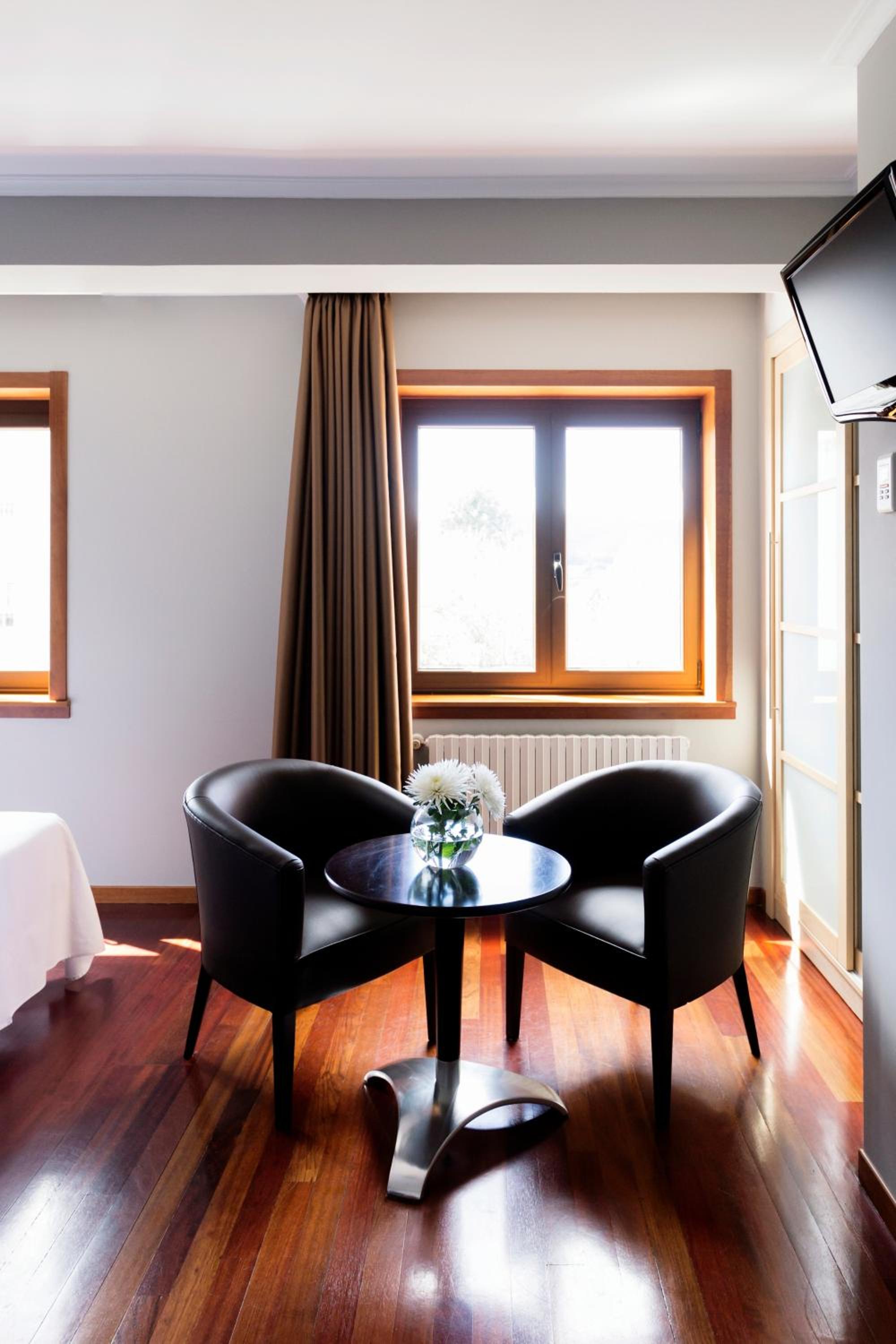 Hotel Valencia Ferrol 28/50