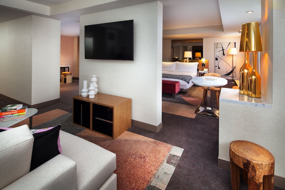 Sls Hotel A Luxury Collection Hotel Beverly Hills 22/41