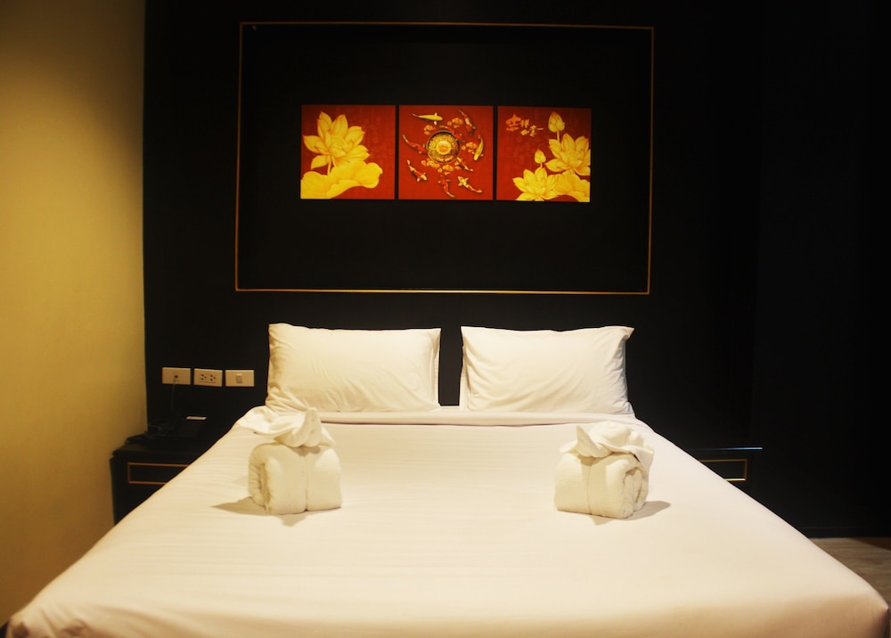 STANDARD, DOUBLE BED