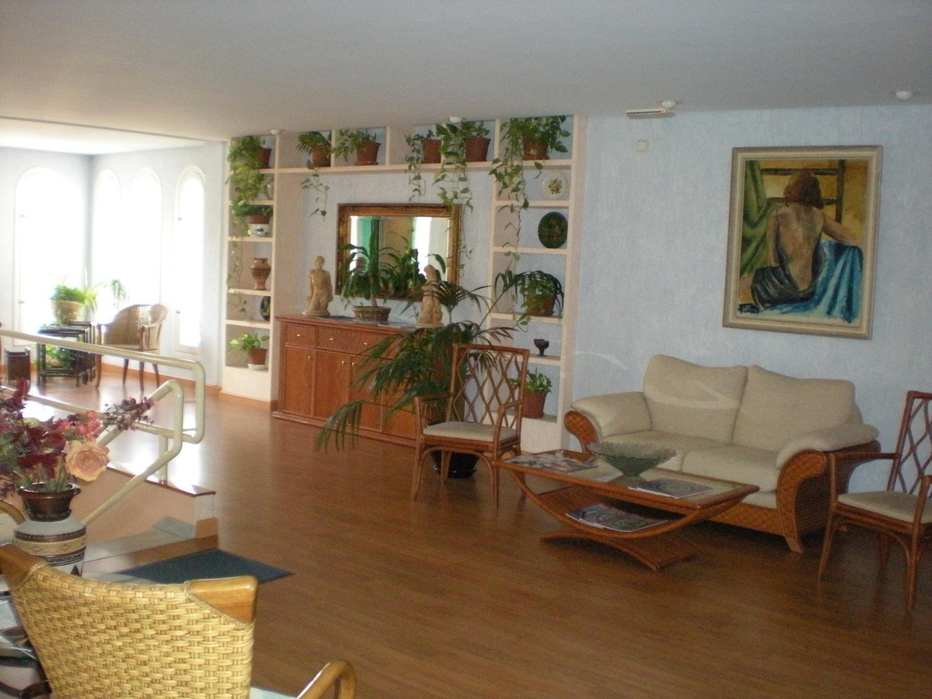Hotel Terraza Carmona 7/11