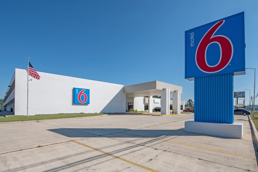 Americas Best Value Inn Hamilton 8/45
