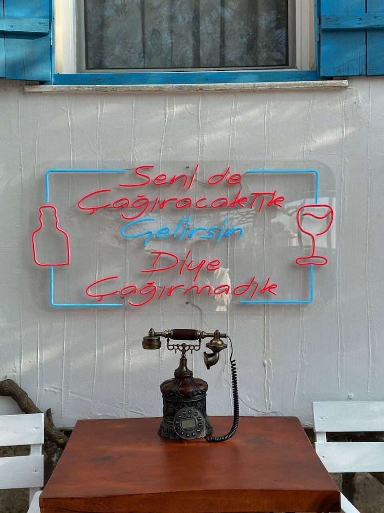 Eski Datca Pansiyon Cafe 7/50