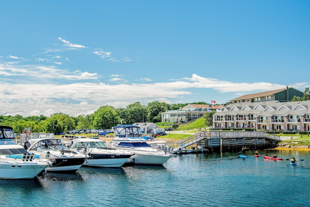 Oak Island Resort Conference Centre 28/75