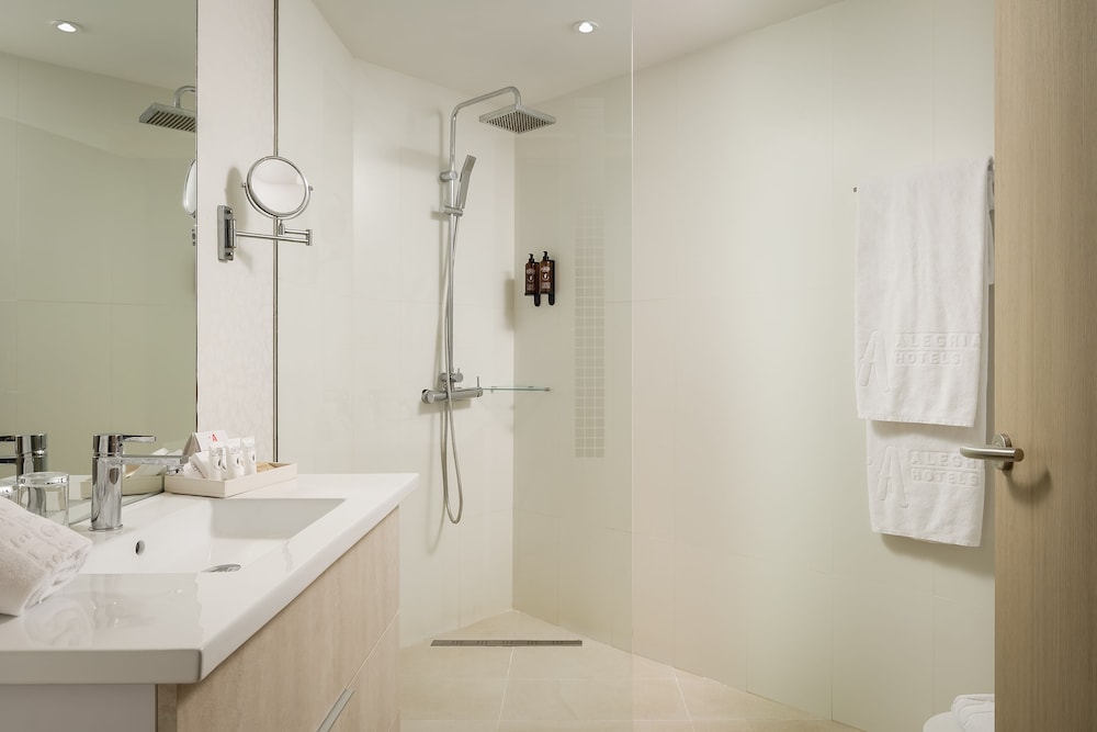 The Place Mar Mediterrania & Spa by ALEGRIA 4 SUP - Adults Only 35/39