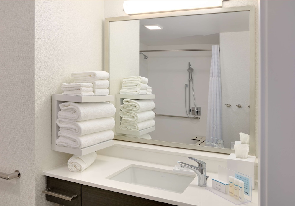 Hampton Inn Lake Forest - Irvine Spectrum Ca 13/39