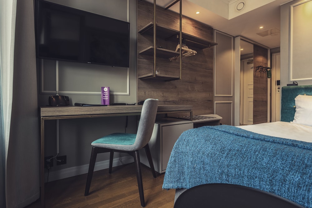 Hotel Poseidon 28/40
