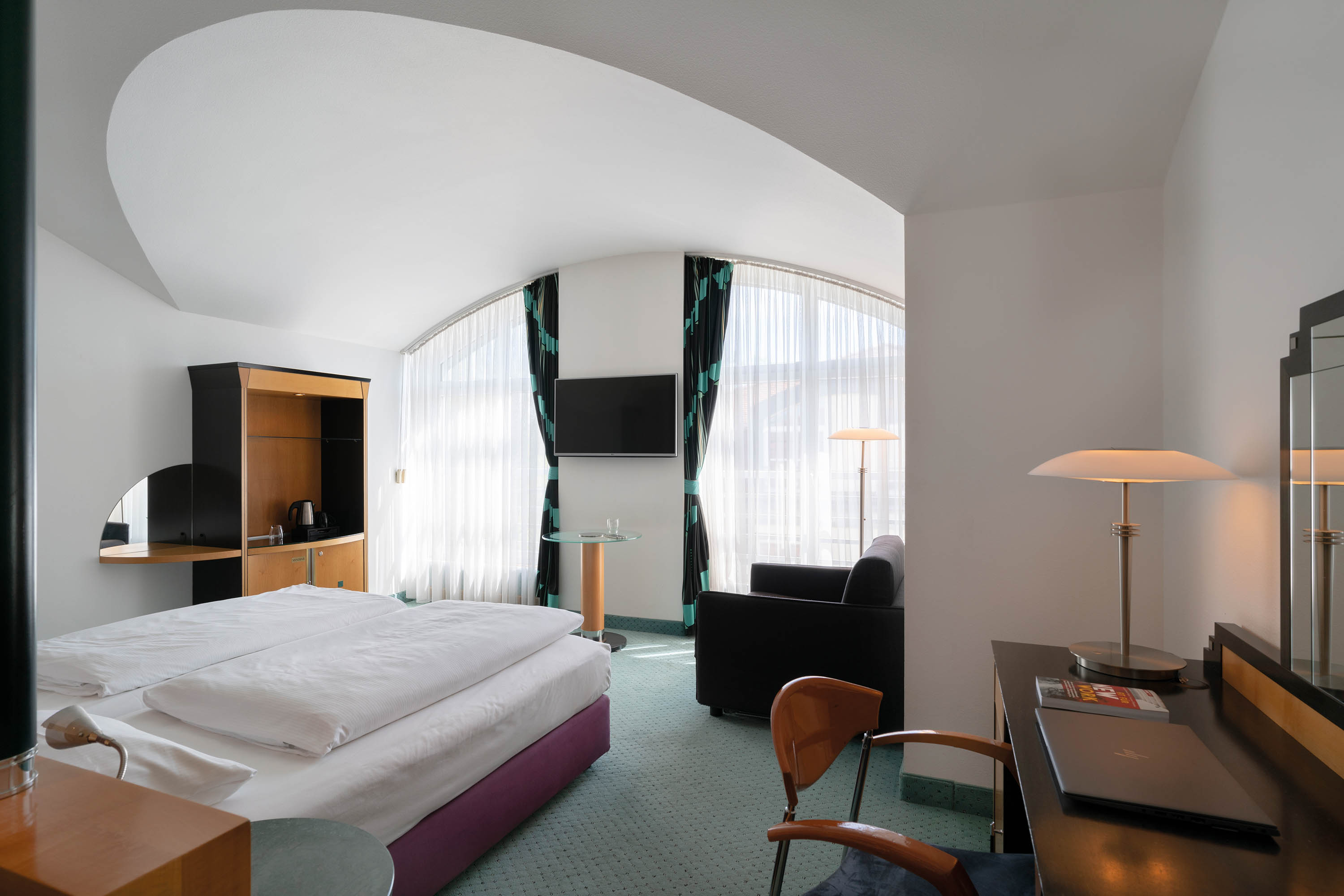 Suite, Seminaris Sunday Hotel Leipzig West 2/12