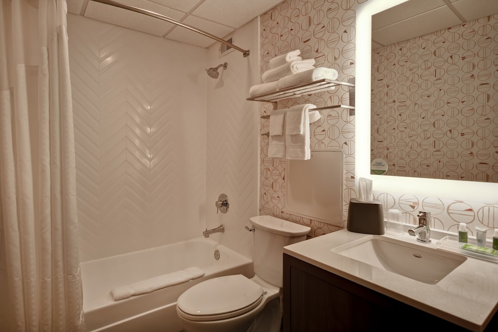 Holiday Inn Lancaster 32/86