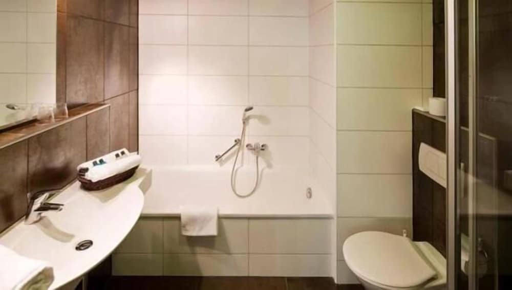 HOTEL MOERS VAN DER VALK 62/65