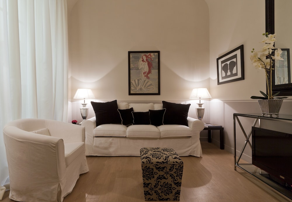 Palazzo Branchi 45/72
