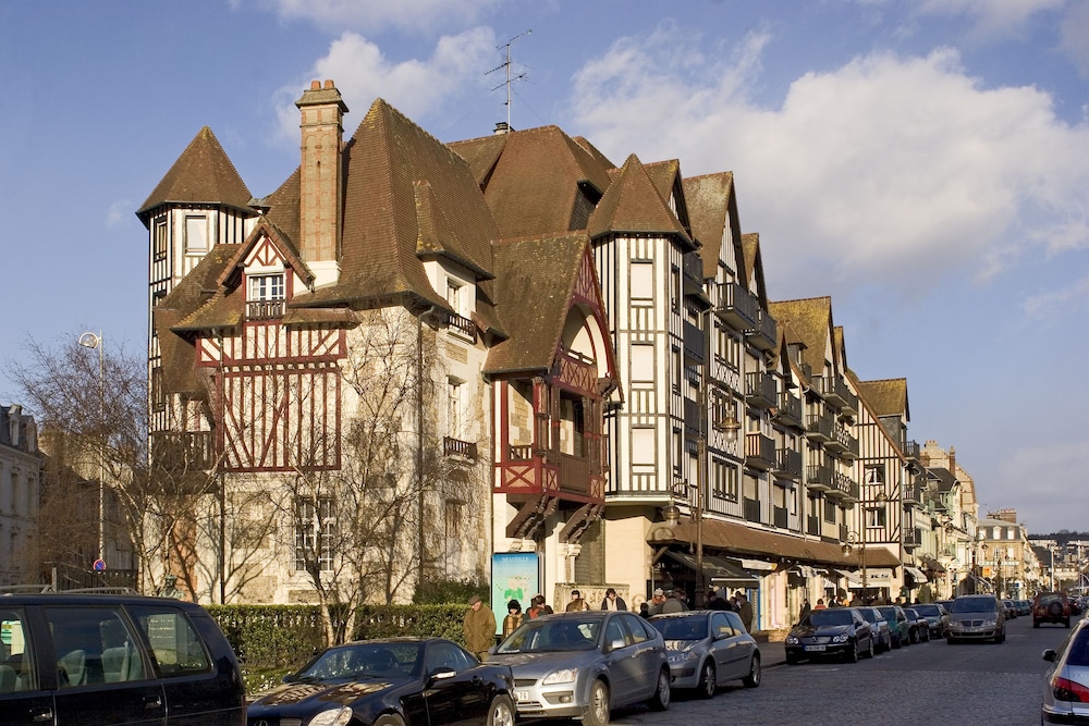 Ibis Deauville Centre 39/50