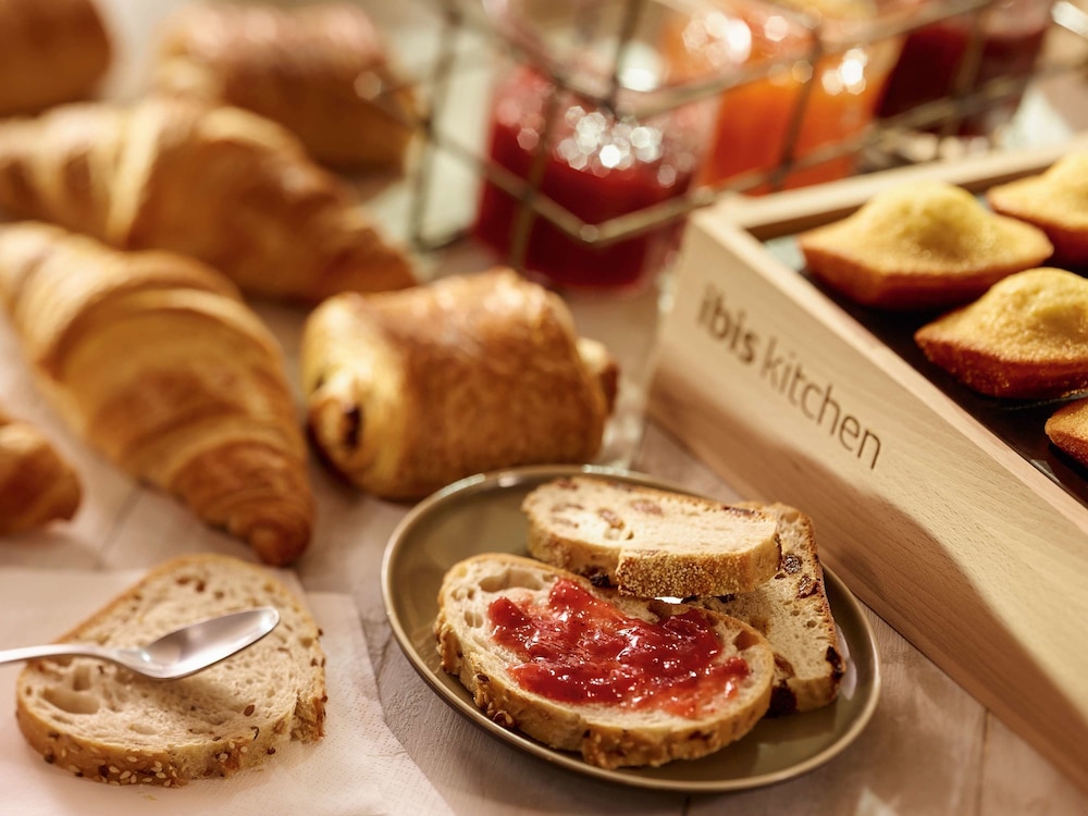 イビス パリ 17 クリシー バティニョール 写真4