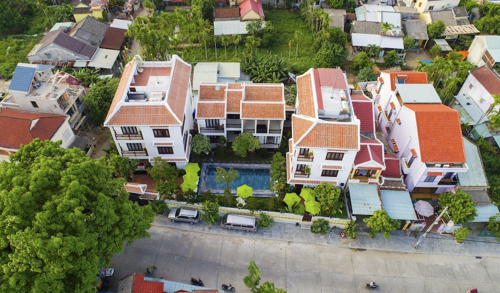 Green Hill Villa 3/75