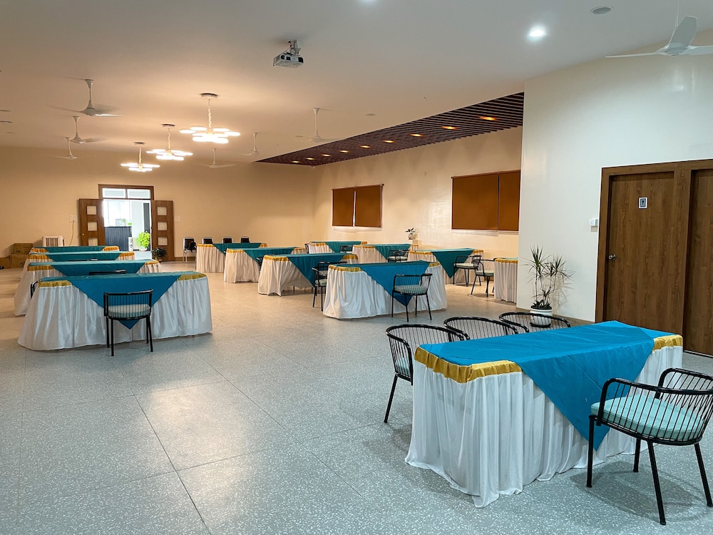 Lords Eco Inn Belagavi 20/25