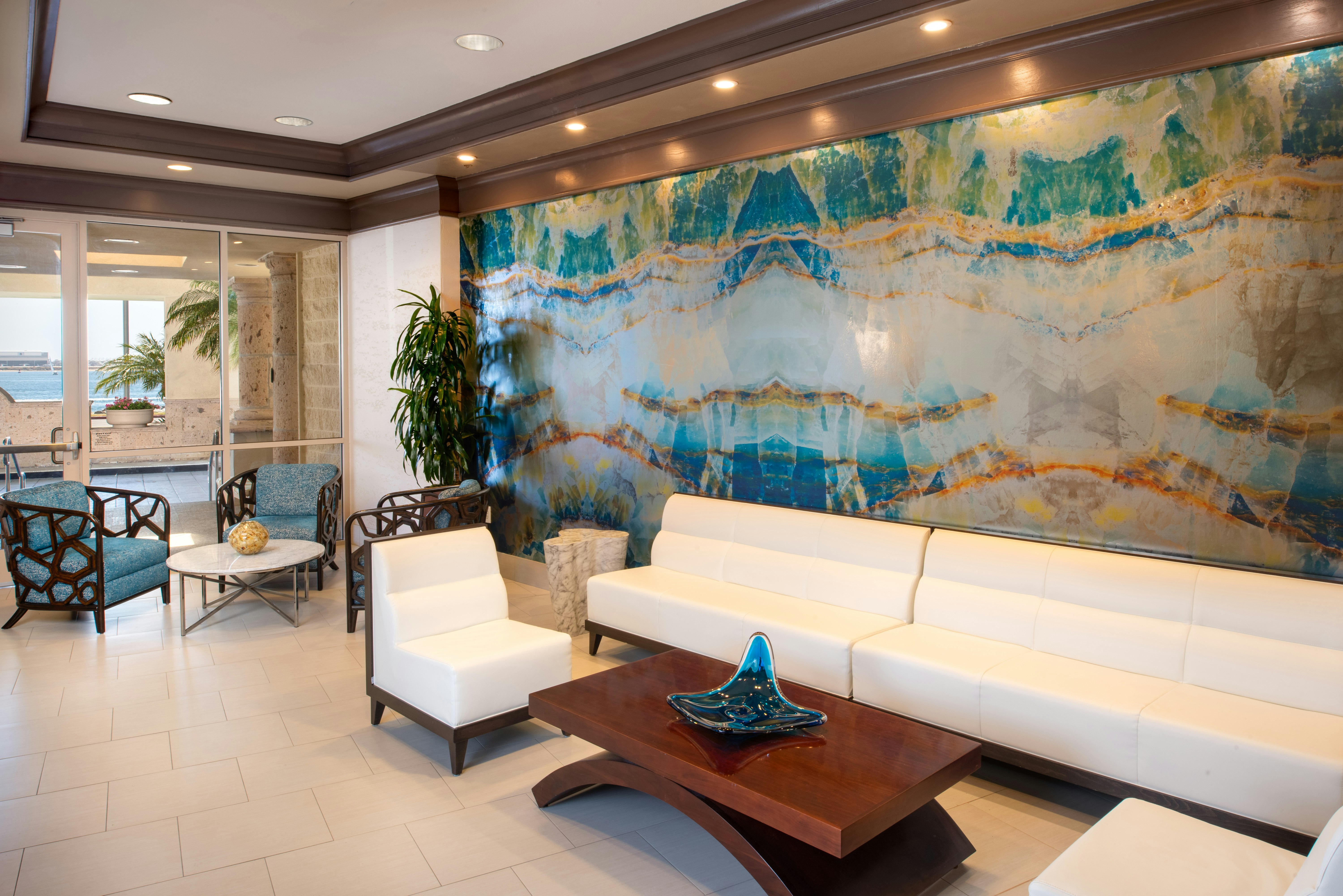 Hilton San Diego Airport Harbor 45/68