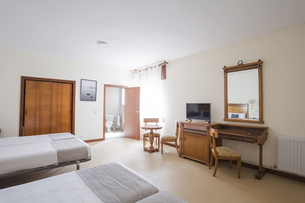Hotel Iberia 35/68