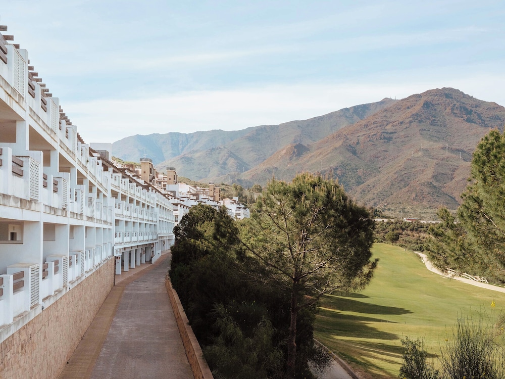 Ona Valle Romano Golf and Resort 71/72
